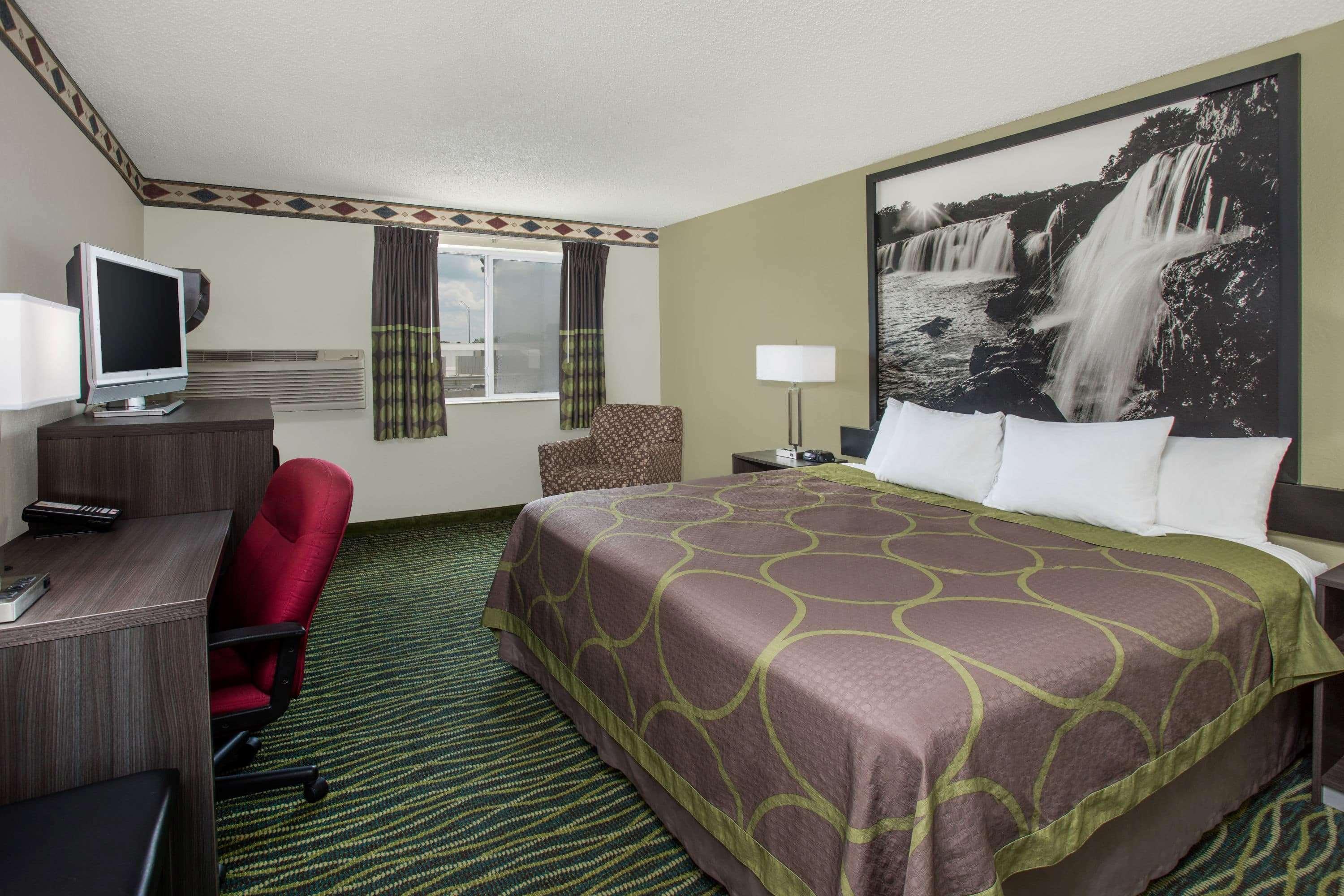 Super 8 By Wyndham Independence Kansas City Exterior foto